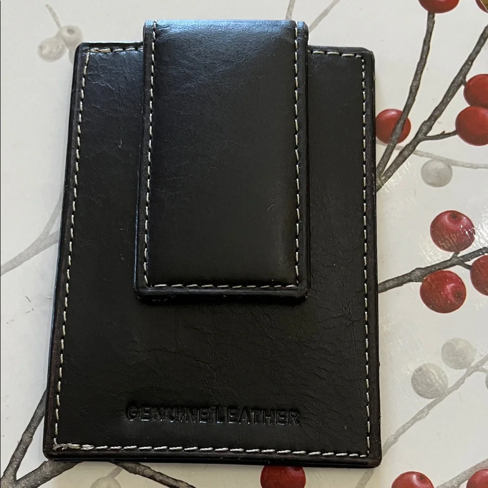 Joseph Abboud Black Leather Money Clip